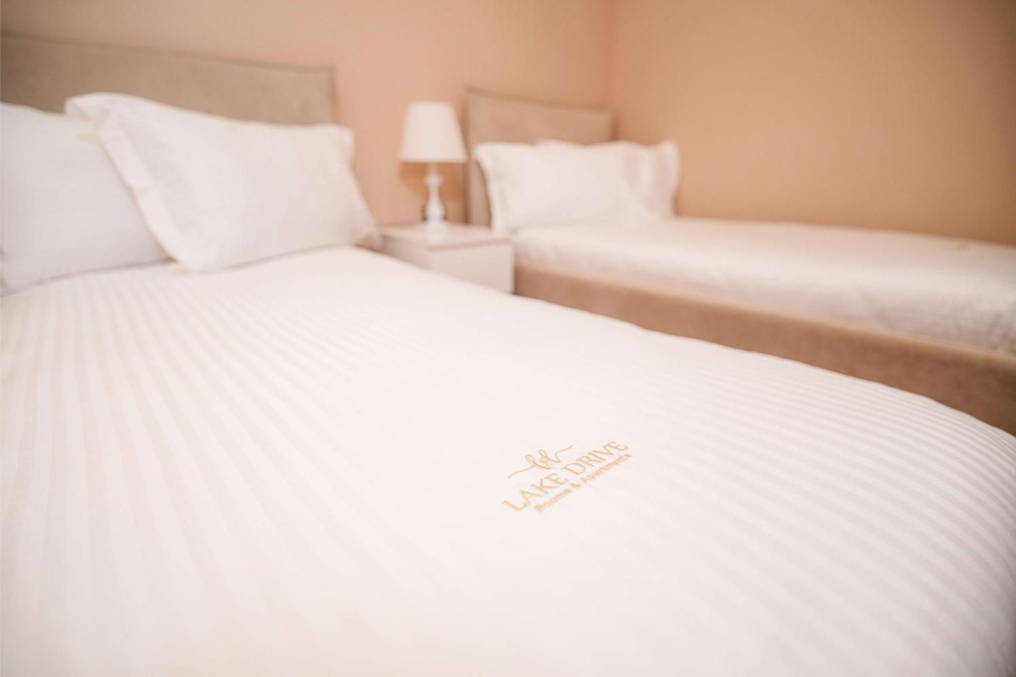 Lake Drive Rooms&Apartments Tiran Dış mekan fotoğraf