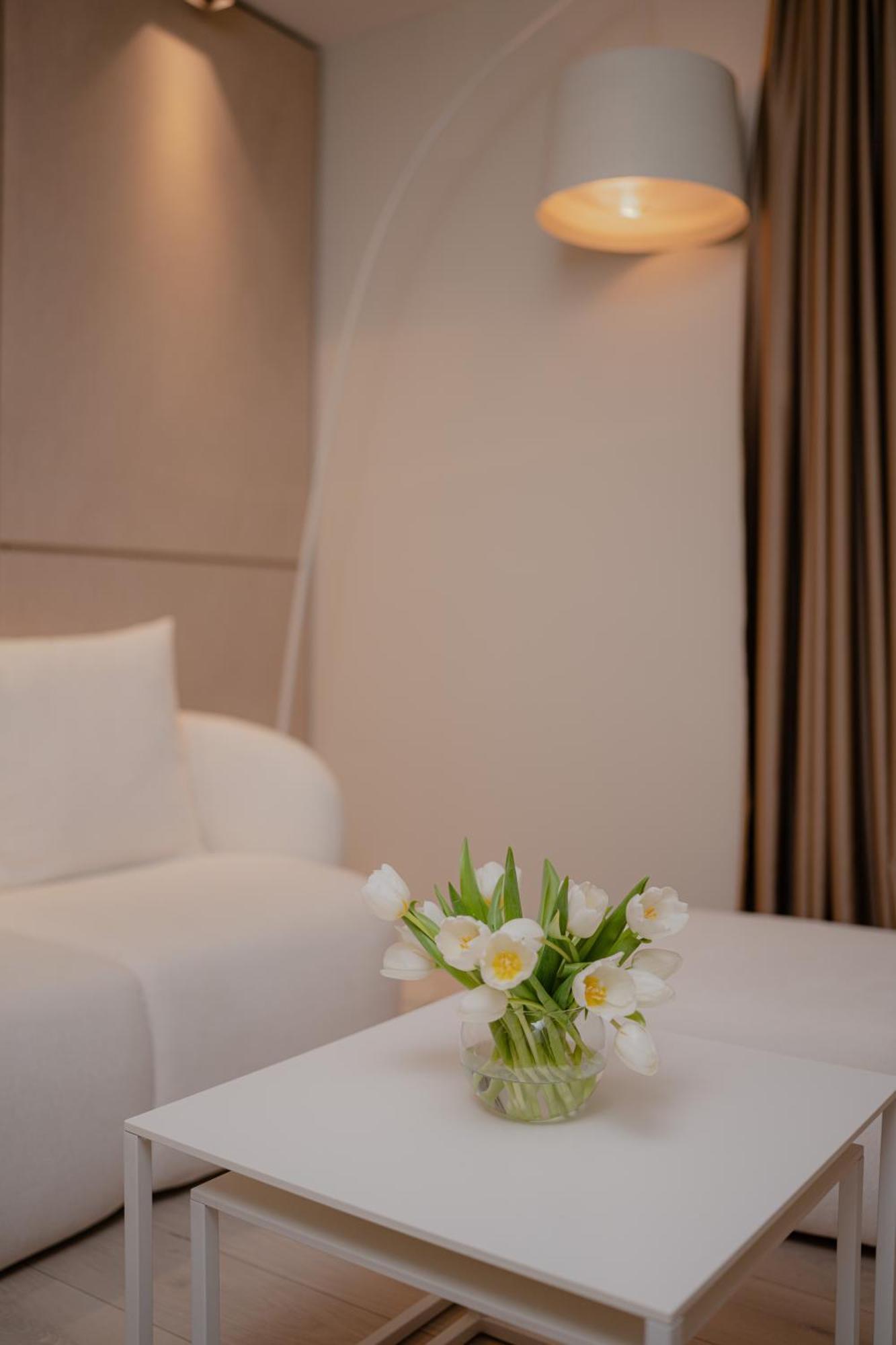 Lake Drive Rooms&Apartments Tiran Dış mekan fotoğraf